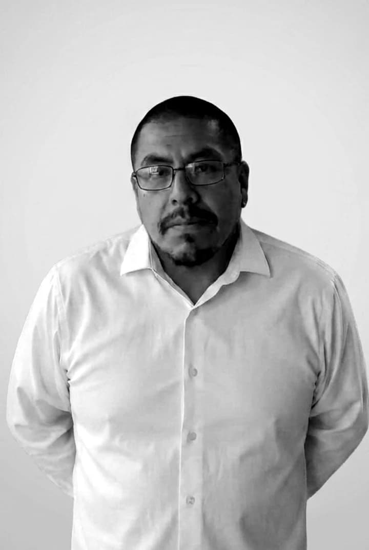 LUXOM team member
