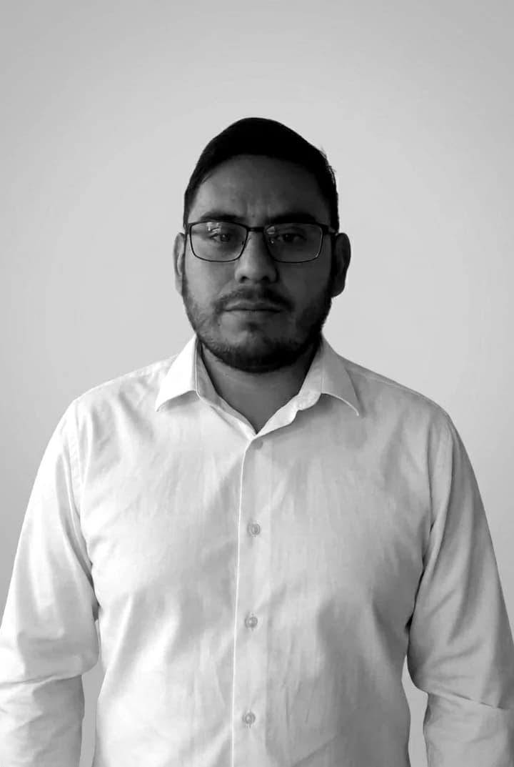 LUXOM team member
